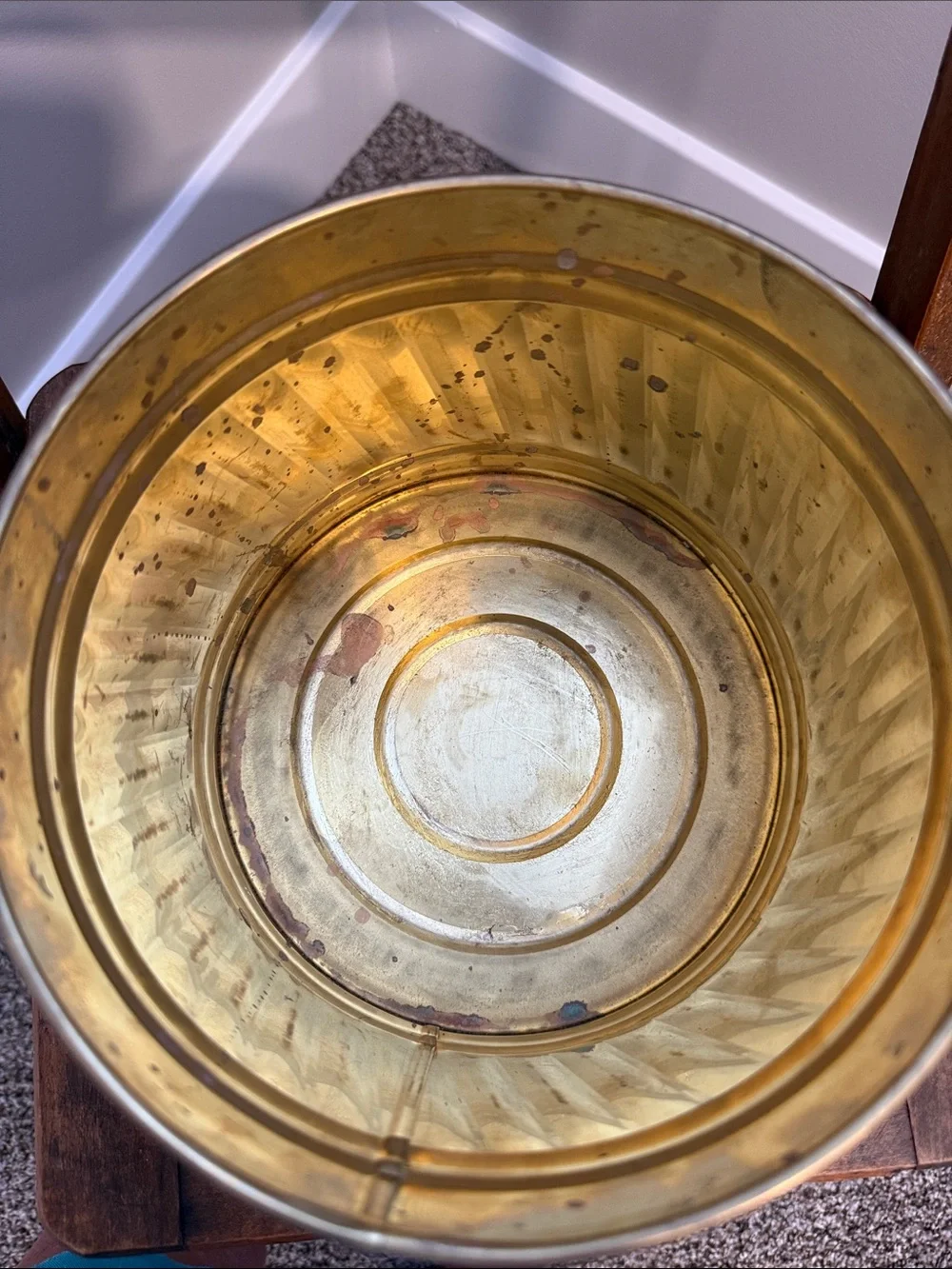 Vintage Brass Planter Cachepot Fluted  Ribbed Made in Taiwan Lightweight